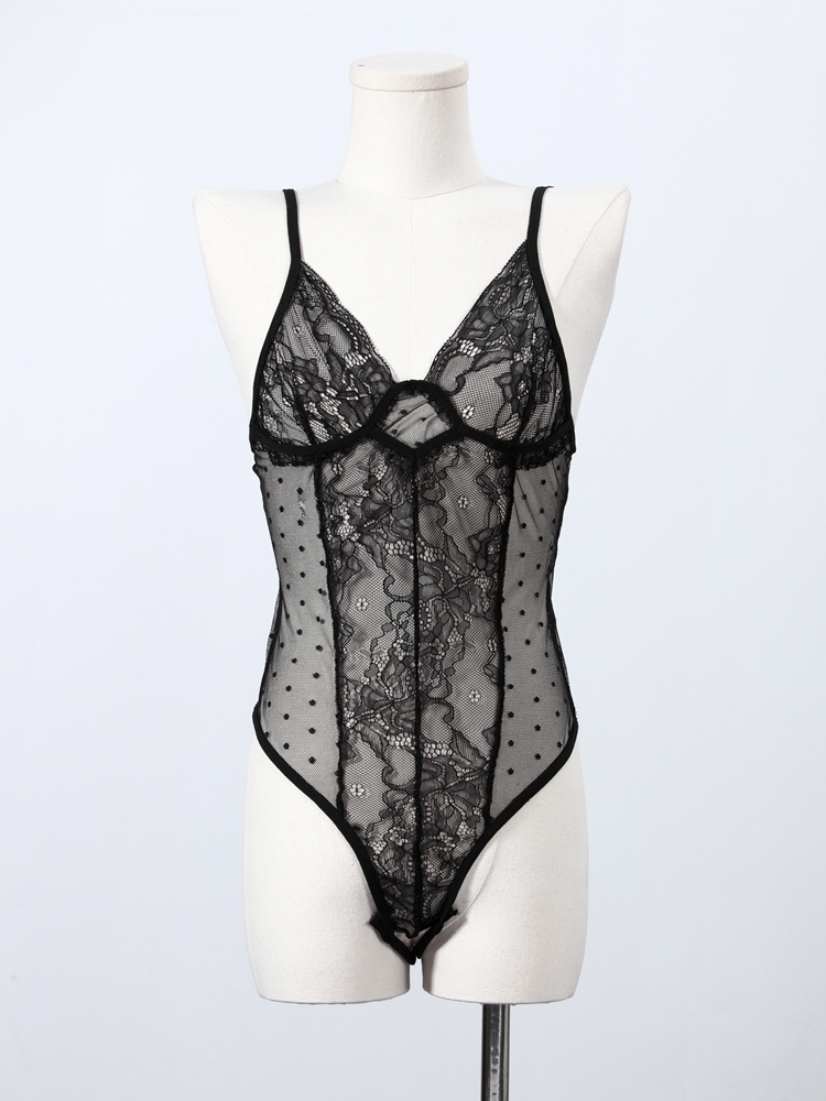 Top une pièce sexy en dentelle - Summer Clothing Trends For Women 2026 avis et prix